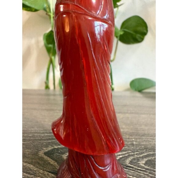Red Resin Asian Figurine Statue - Picture 3 of 8